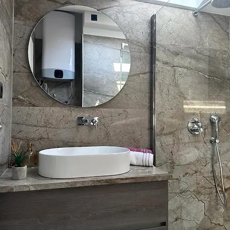 아파트 Cityview Retreat